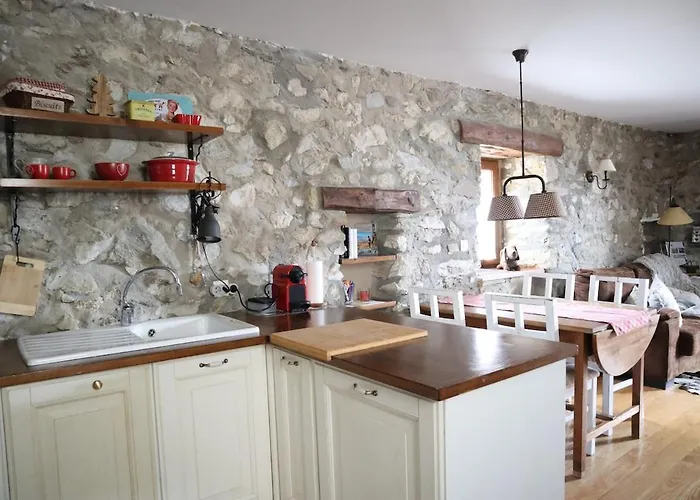 Cal Gano, 3-story Stone & Wood Mountain Retreat